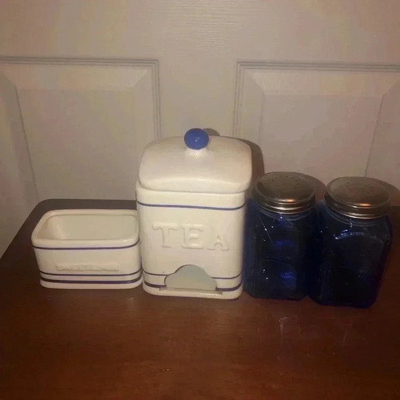 Set of 4/tea -sweetener- salt & pepper canisters - Picture 3 of 6